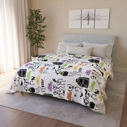 Halloween Fleece Sherpa Blanket - Cute Spooky Pattern w/ Skeletons